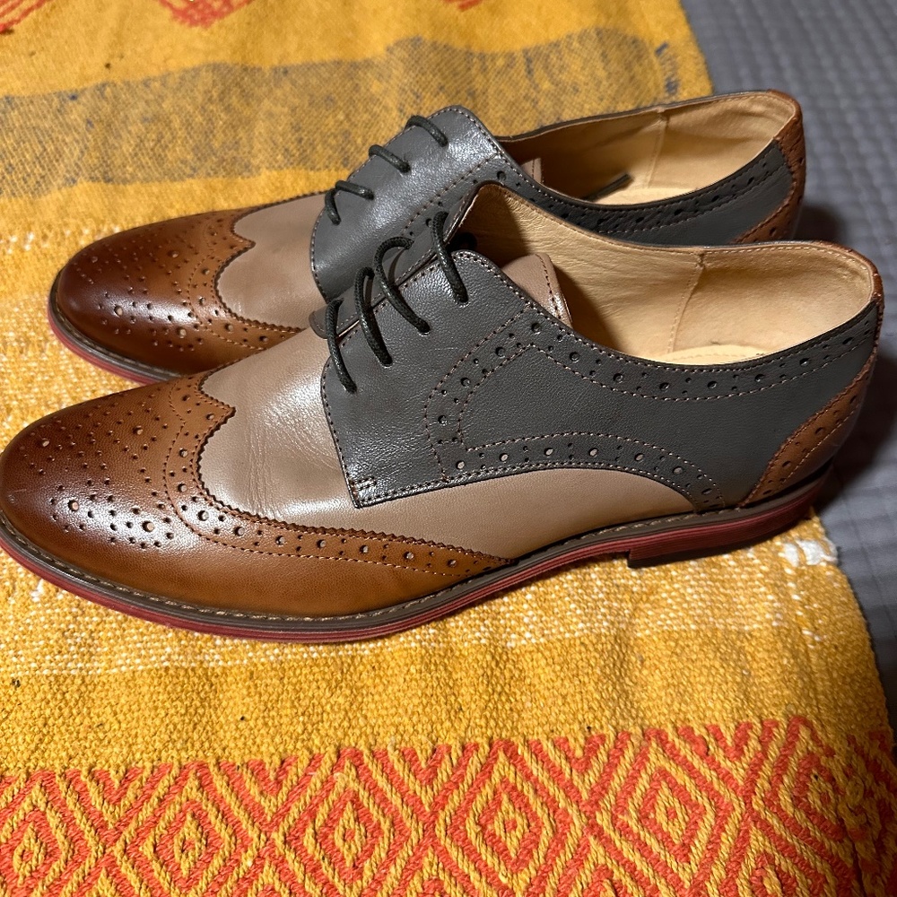 Women’s hand made loafers